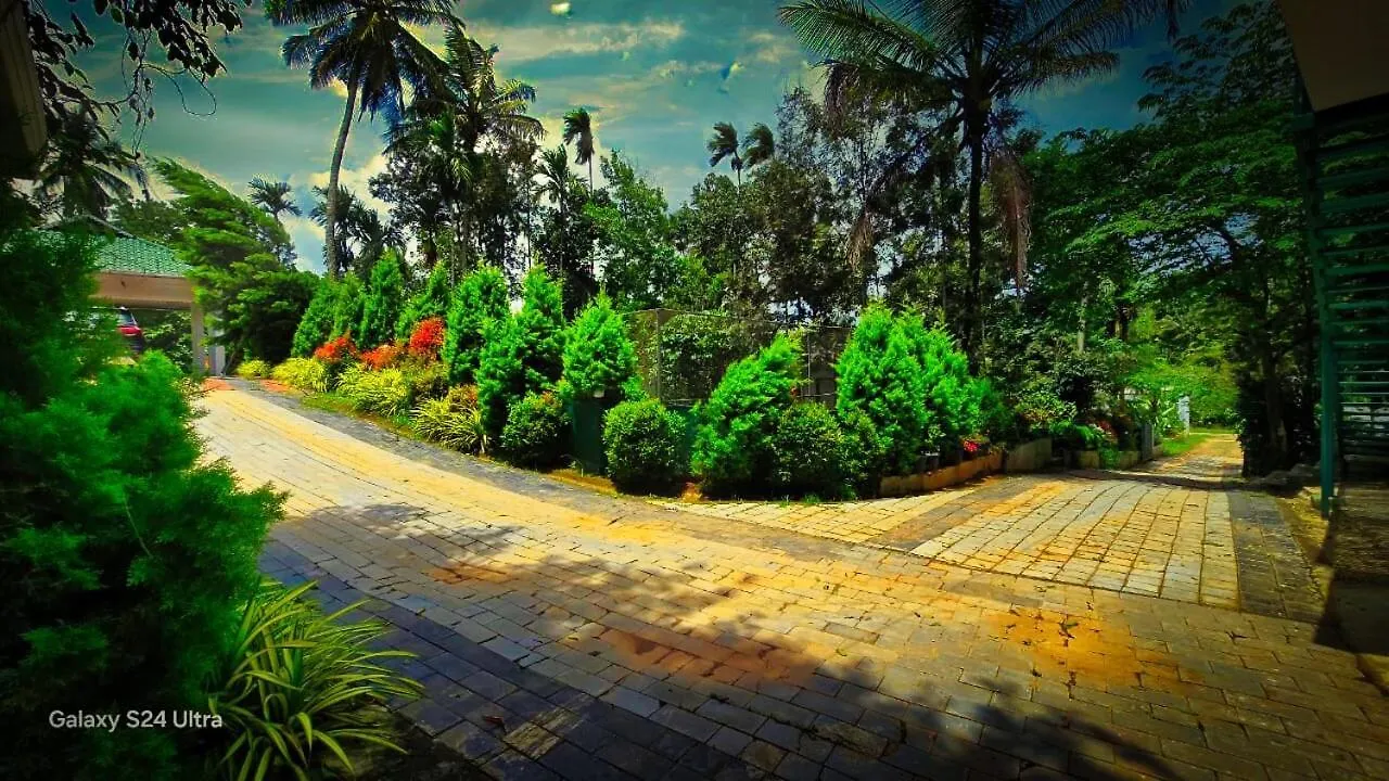 Green Bob Villa Sultan Bathery 0*,  India